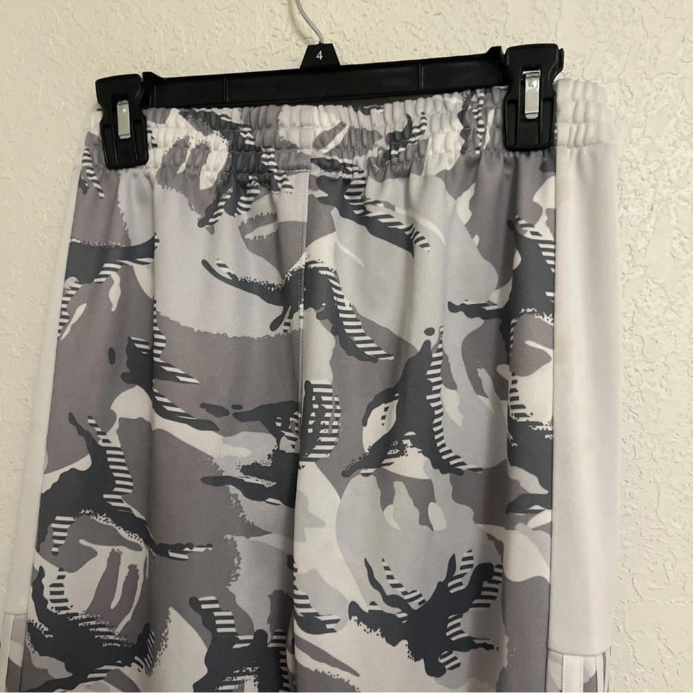 adidas Kids Gray Camo Pants - Picture 5 of 6
